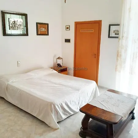 Casa Con Ampio Cortile بيت للعطل *