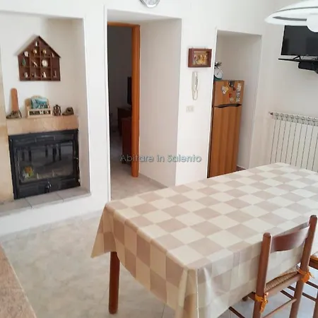 Casa Con Ampio Cortile بيت للعطل