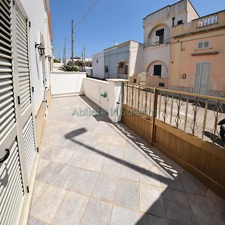Casa Con Ampio Cortile بيت للعطل كاسترينيانو دل كابو